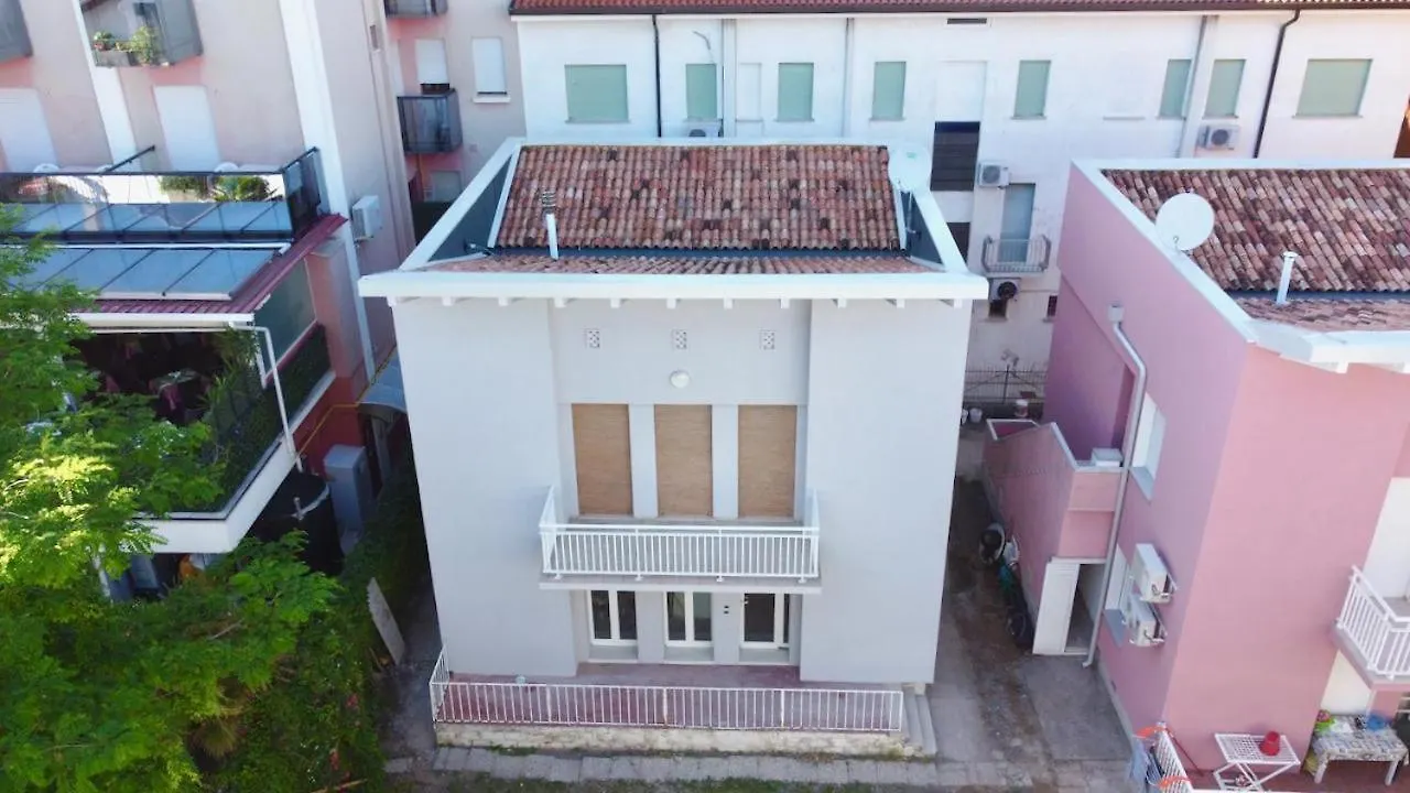 Apartment 12 Accesso - Home Immobiliare Jesolo