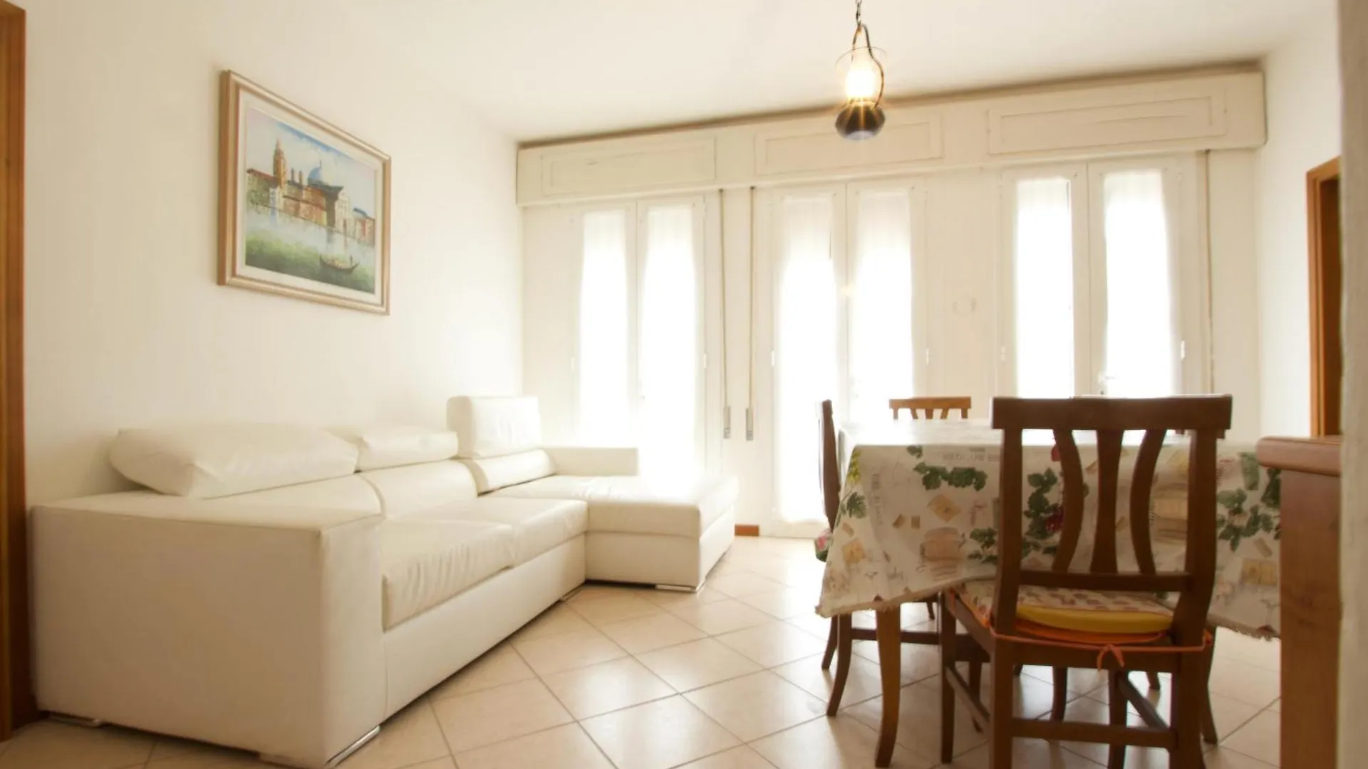 Apartment 12 Accesso - Home Immobiliare Jesolo